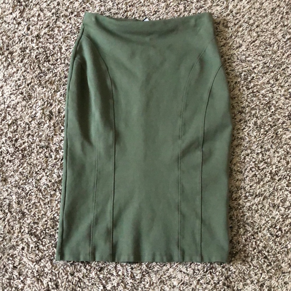 Beautiful thick green pencil skirt